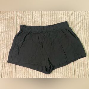 Paperbag Waist Shorts - Black